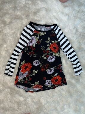 Absolutely Famous Black Floral Raglan Top with Striped Sleeves